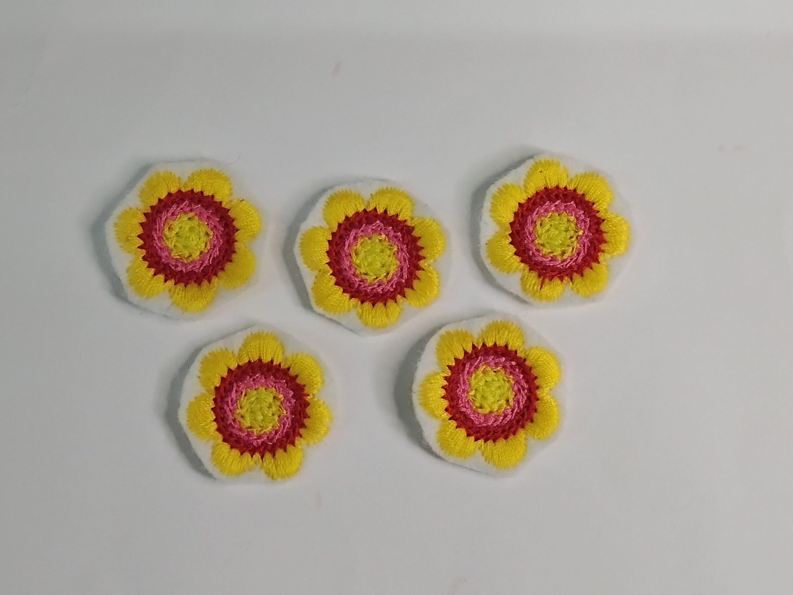 5pcs. Small Flower Iron On or Sew On Embroidered Patch Badge