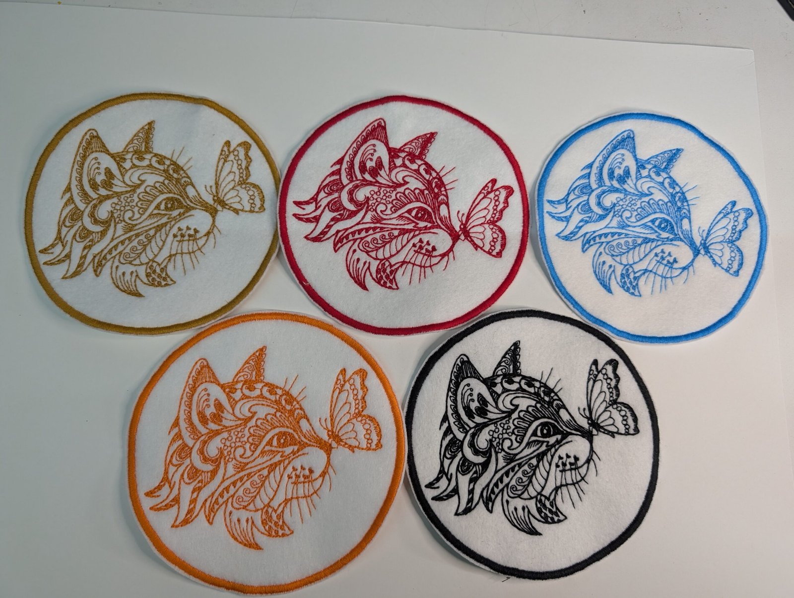 Cat and Butterfly - Embroidered Patch, Sew-On or Iron-On Badge(5-Colours)