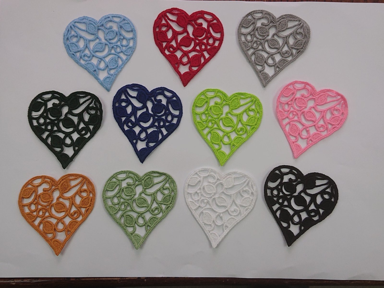 Guipure Lace Heart Applique – Classic Sew-On Motif (11 Colours) S-8