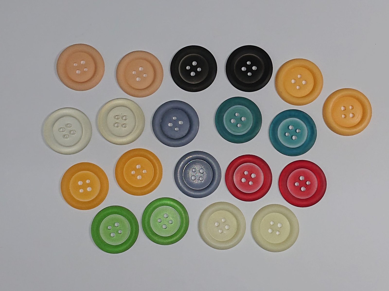 Large 38mm Resin Clown Buttons – 10 Colours Available – Chunky 4 Hole Sewing Buttons